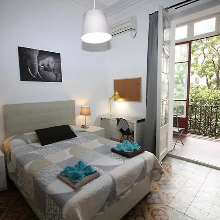 Bed & Breakfast Roger Barcelona