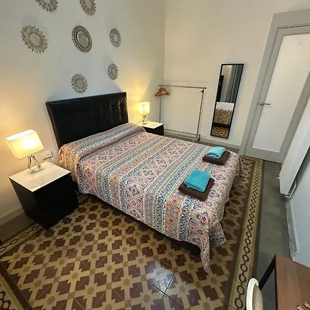 Bed & Breakfast Roger Barcelona